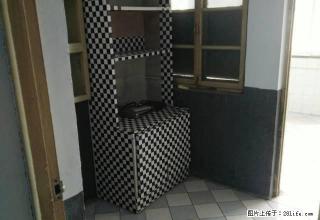 解放路与临西二路交汇南路西华丰市场南隆达鞋城对过 - 临沂28生活网 linyi.28life.com