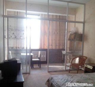 免中介费月付350大学城精装公寓押一付一近大学城长途站鸿儒 - 临沂28生活网 linyi.28life.com