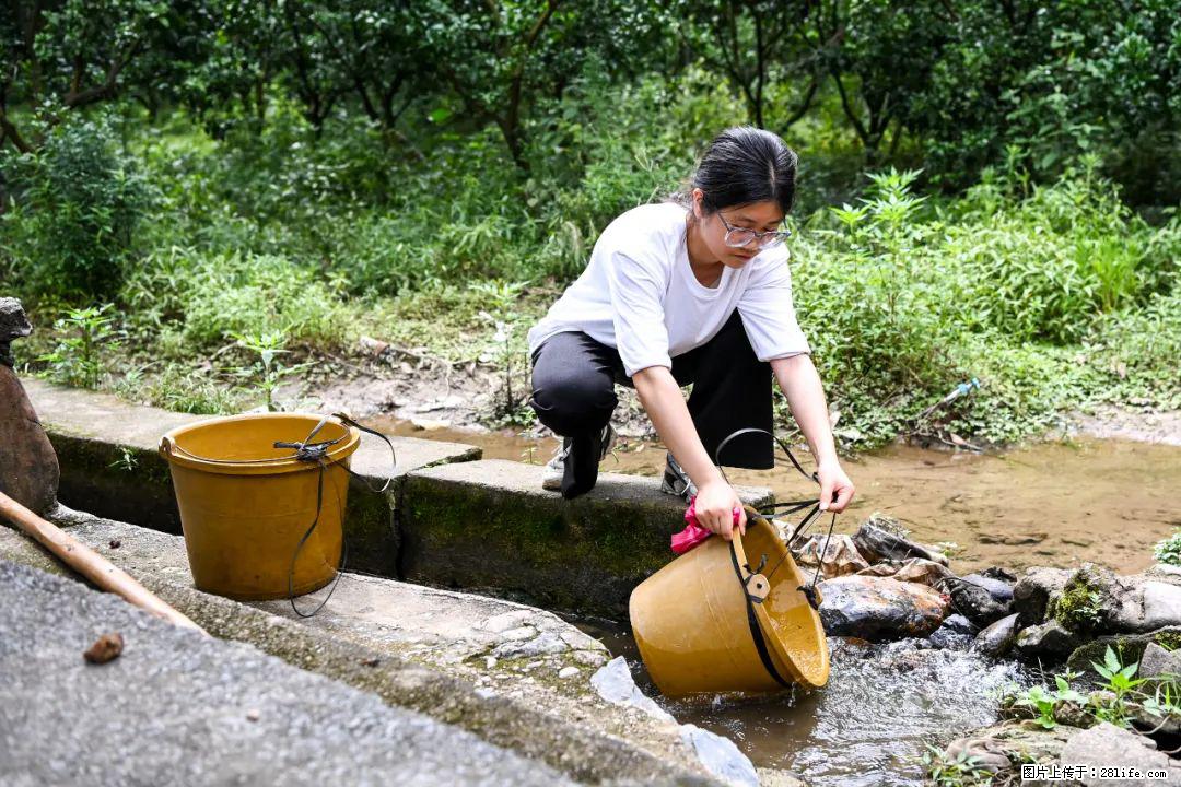 全网追的“扁担女孩”,找了一份暑假工,时薪12元 - 临沂生活资讯 - 临沂28生活网 linyi.28life.com